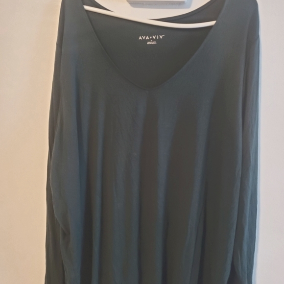 Ava & Viv 3Xl Hunter Green and Burgundy tops - Picture 1 of 6